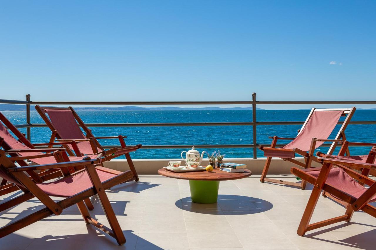 Blue Lagoon Beach Apartments Dugi Rat Exteriér fotografie